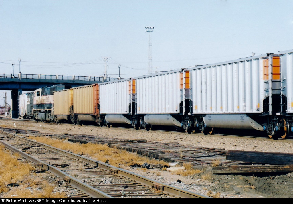 BNSF 9834 DPU